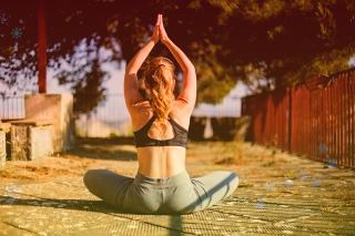 “未阳人”能否放心返乡过年?感染风险是否更大?中疾控专家解答